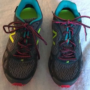 New Balance REVlite, 910v2 Runners